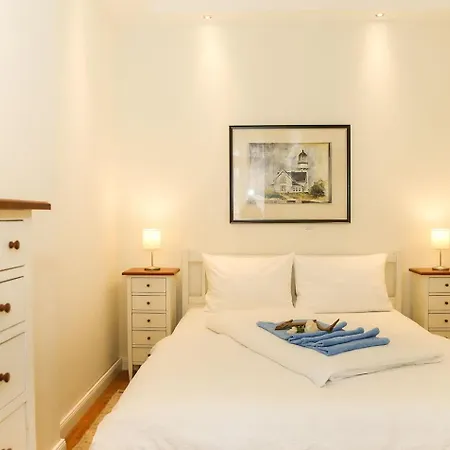 Duenenschloss - 02-24 Apartment