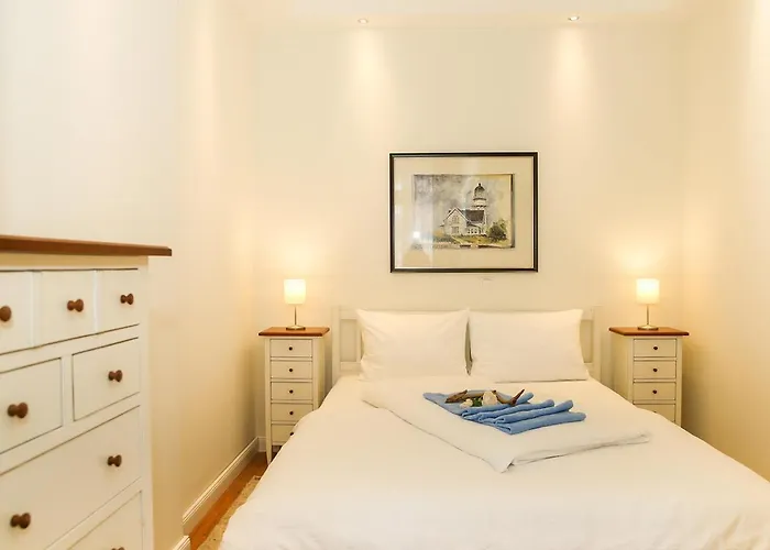 Dünenschloss - 02-24 *